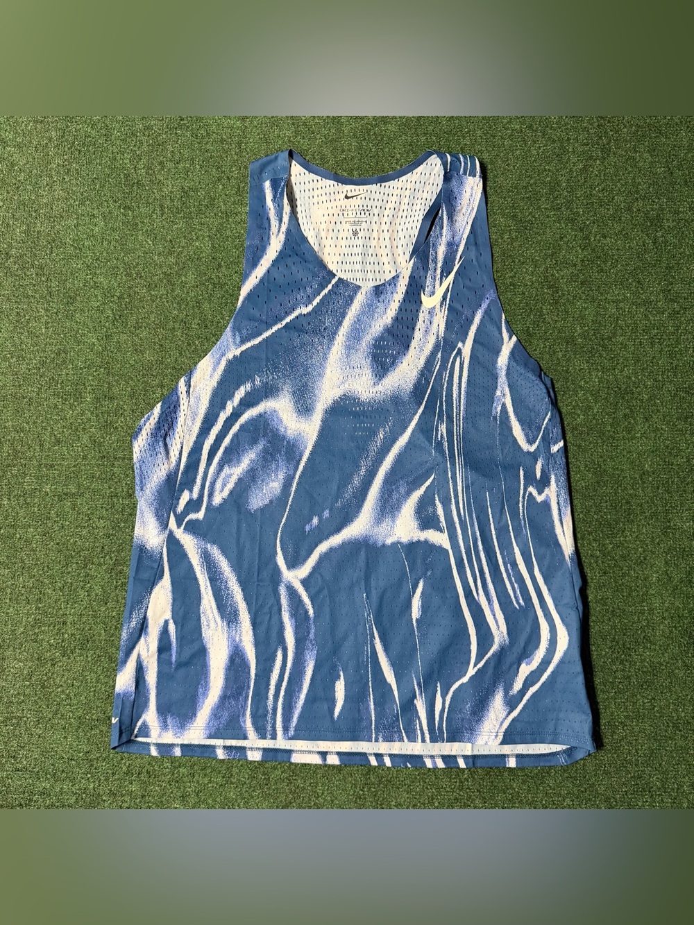 Nike Dri-FIT ADV AeroSwift Running Singlet Tank Blue Men’s Size M or L available